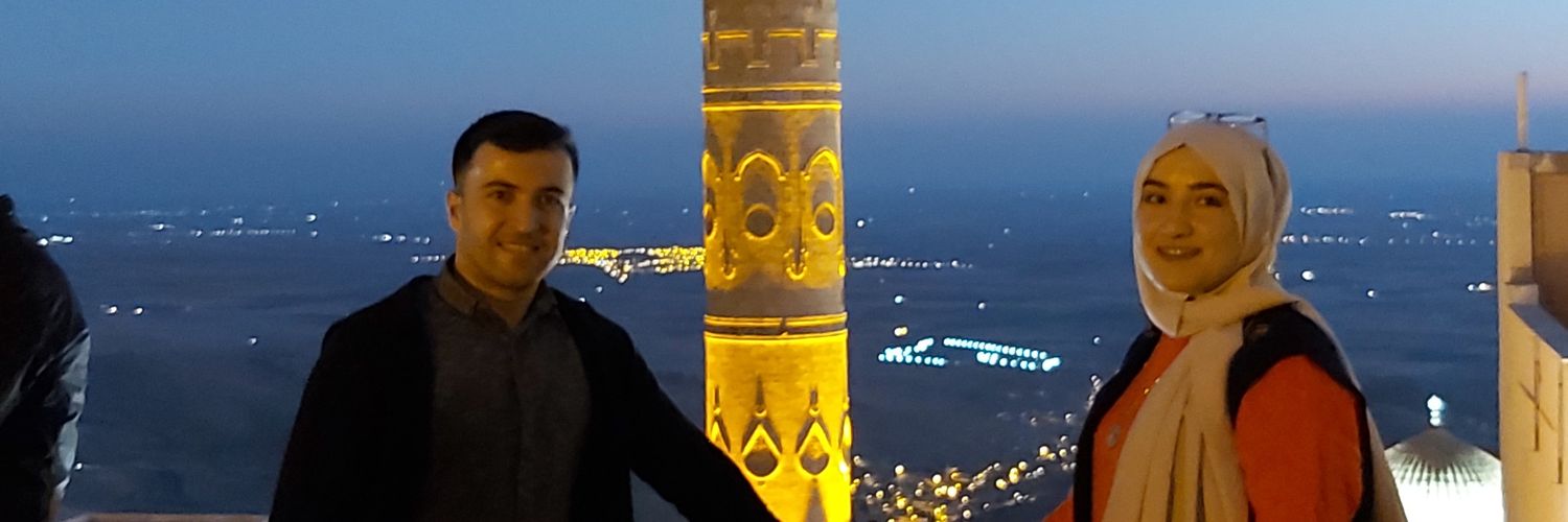 mucucu33's profile banner image