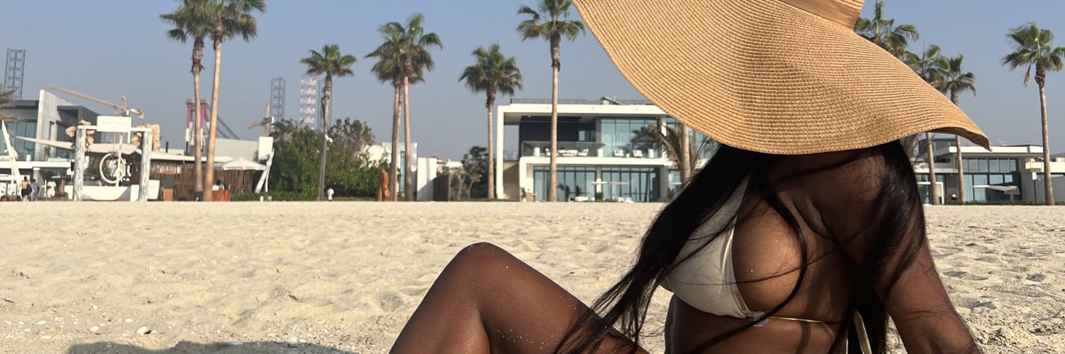 leemoniique_'s profile banner image