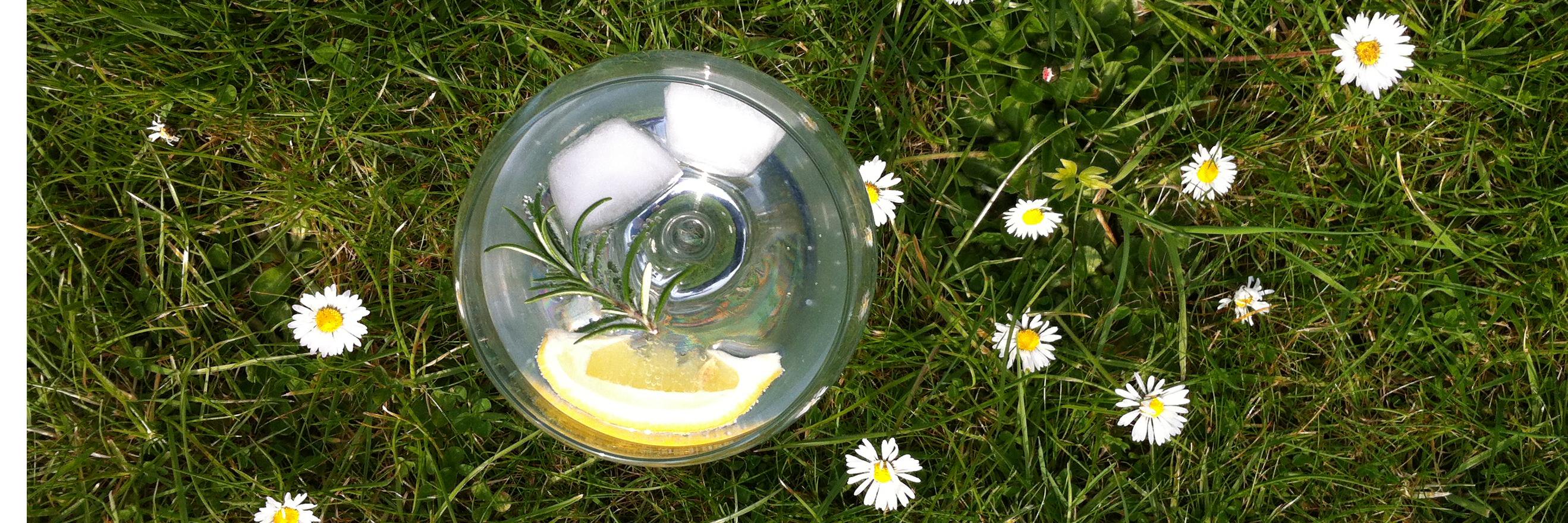 artisan_gin's profile banner image