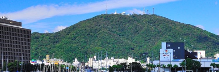aomt422's profile banner image