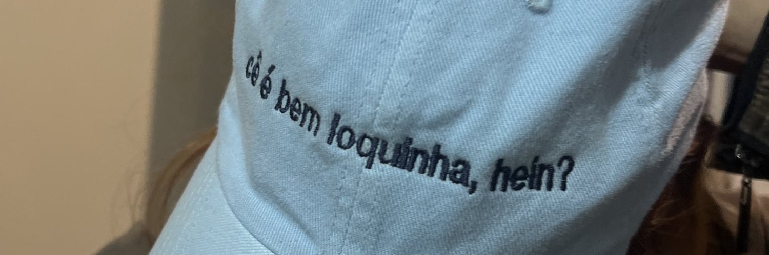 Camila 🦊🧙🏻‍♀️ banner