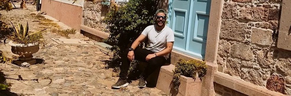 ffozmenn's profile banner image