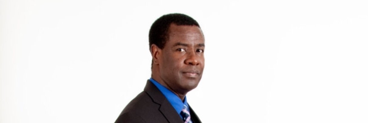Dr. Julio Warner Loiseau, Eng, JD, PhD banner