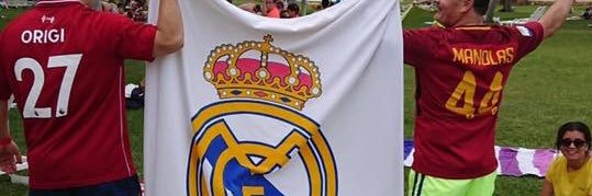 monees1986's profile banner image