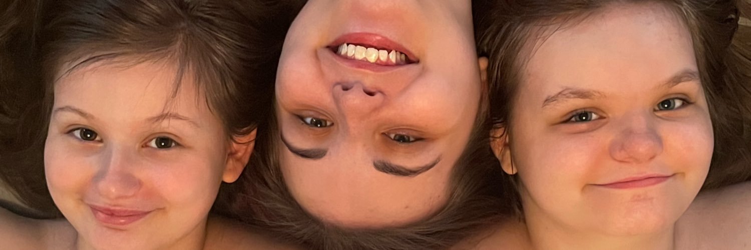 Fuzzballxx's profile banner image