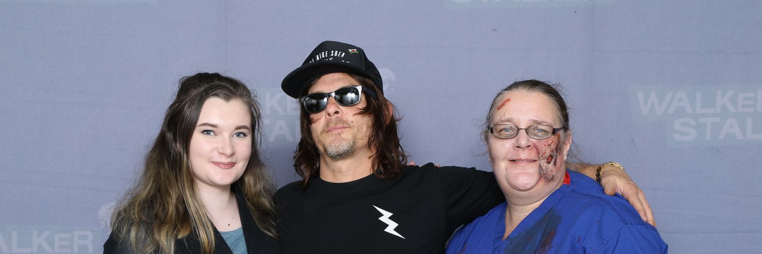 LeslieTillyard's profile banner image
