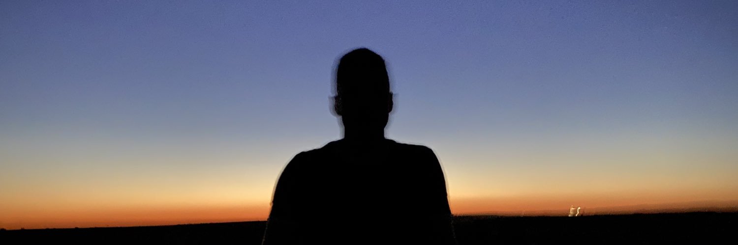 OneGeekk's profile banner image
