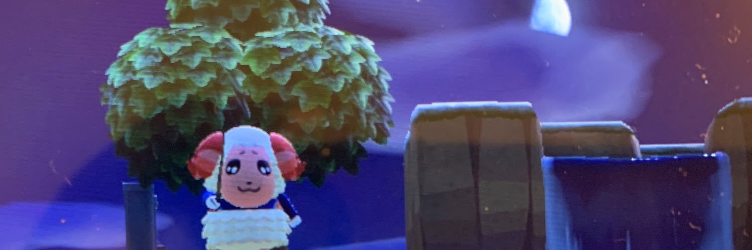 moementm's profile banner image