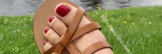 IloveRedtoes's profile banner image