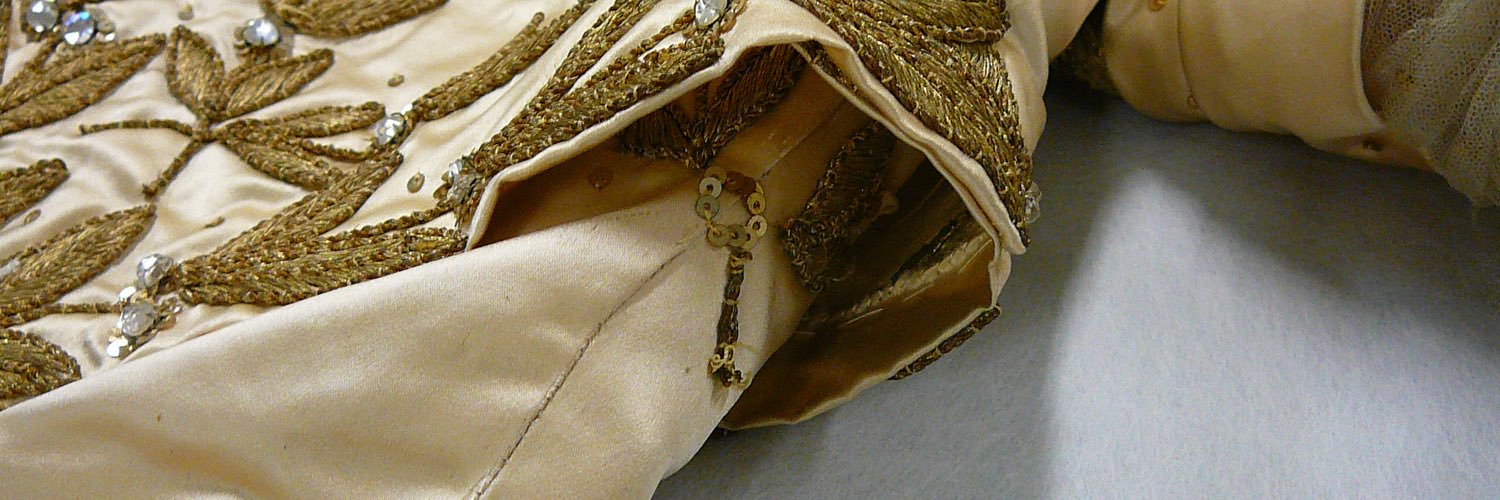 Dr Kate Strasdin banner