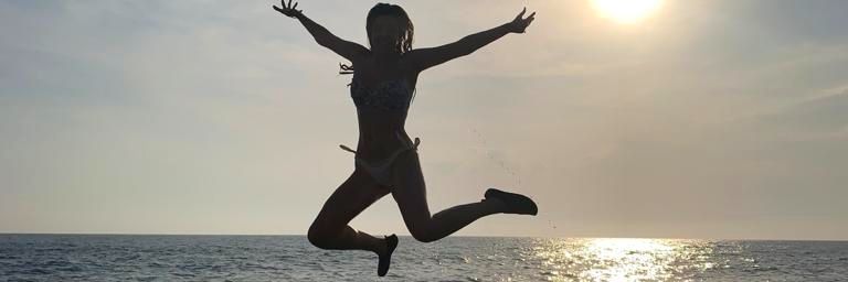 raquel__leon's profile banner image