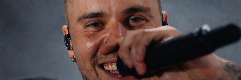 𝖼𝗁𝗅𝗈𝖾́ banner