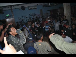 SCISSORS KICK HC banner