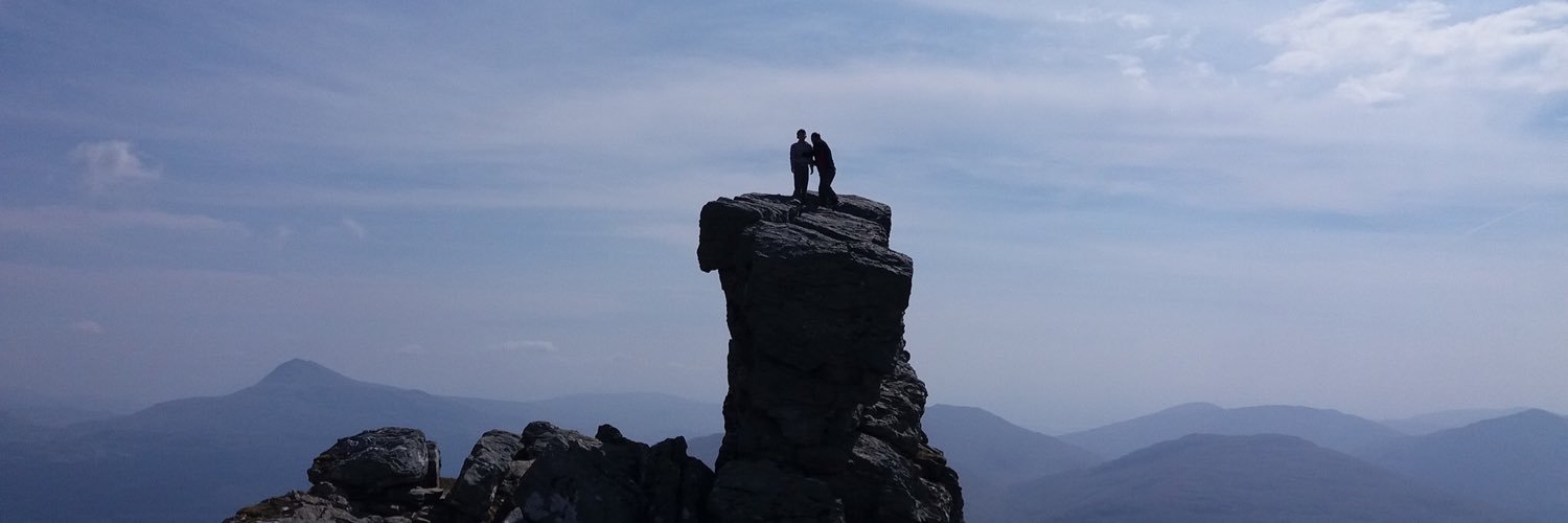 Gizmo_bin's profile banner image