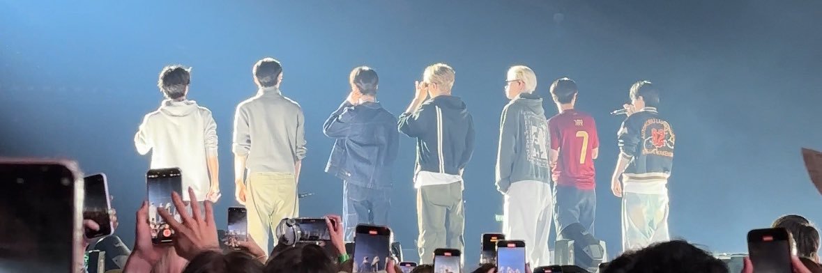 🍉 valy¹⁷ 🧡꽃⋆˚✿˖ banner