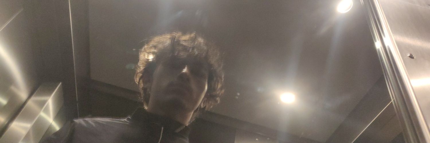 1Compte2Plus's profile banner image