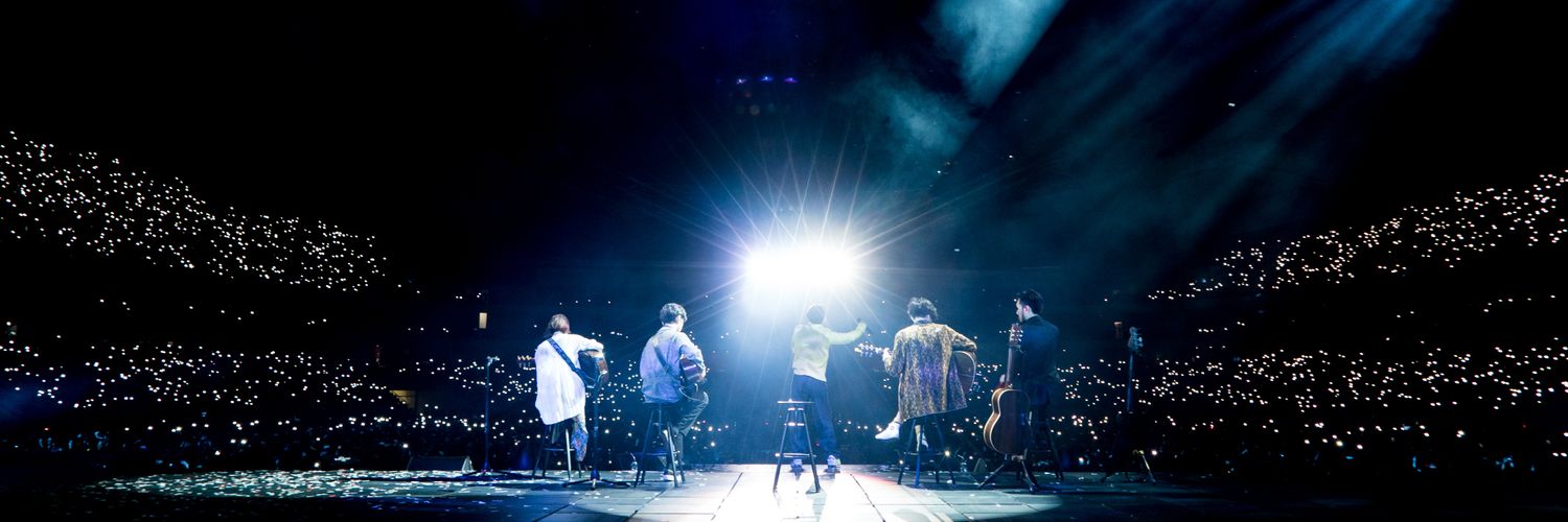 elisa010's profile banner image