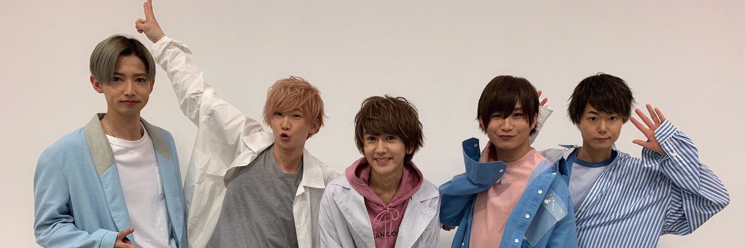 ayn_cub's profile banner image