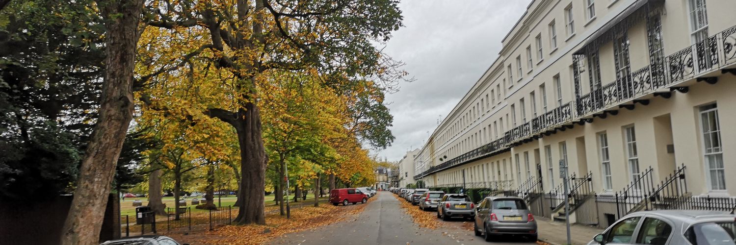 Simon Harriyott banner