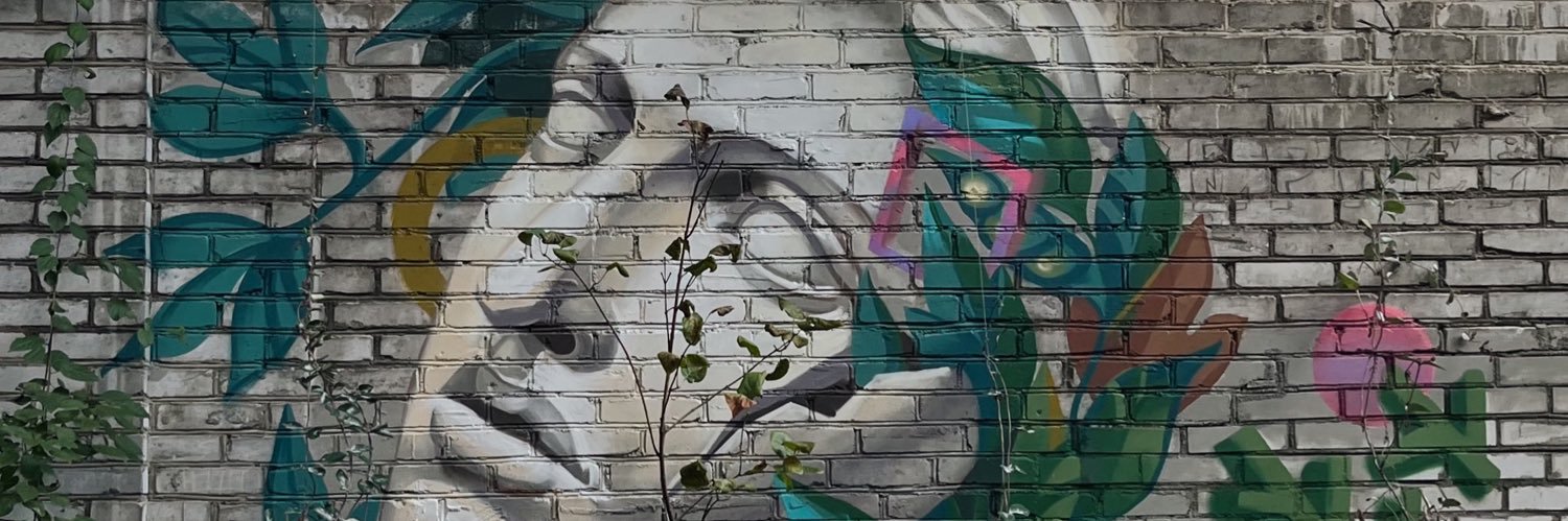 безумная с незабудкой banner