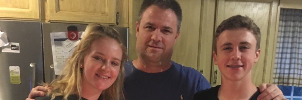 dianaallain's profile banner image