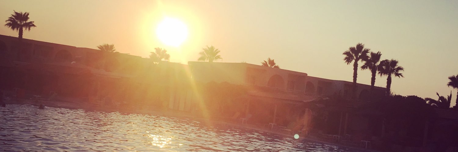 mandimobell's profile banner image