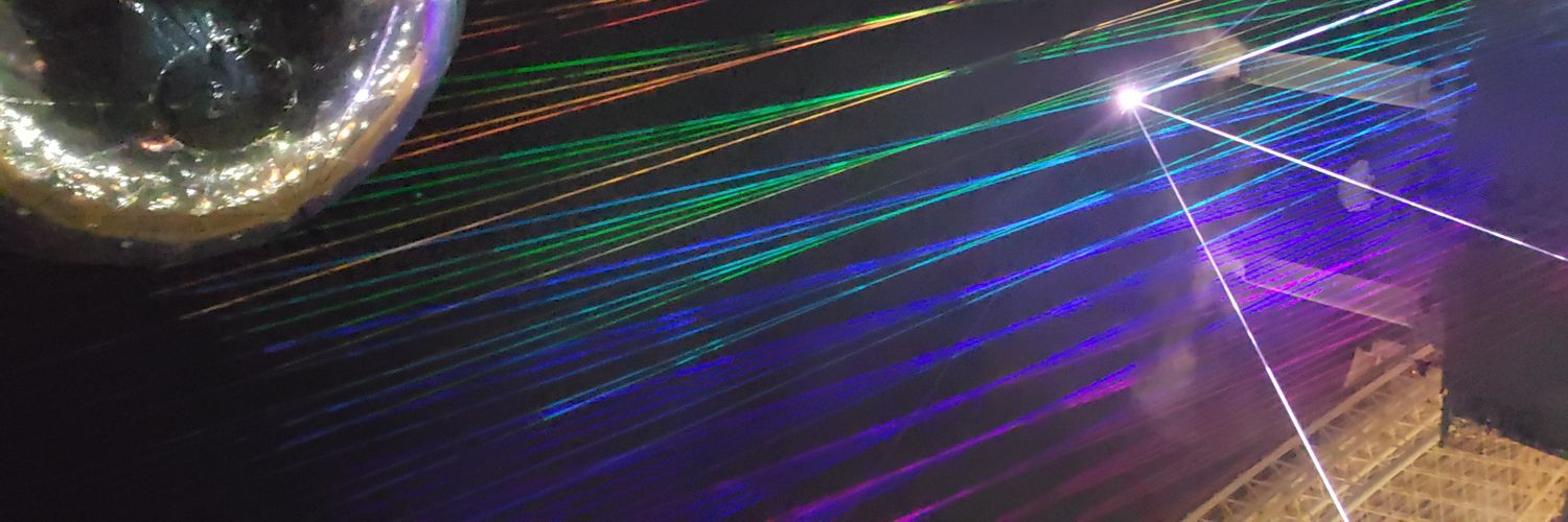 esCrisGomez's profile banner image