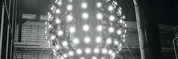 danikakinad's profile banner image