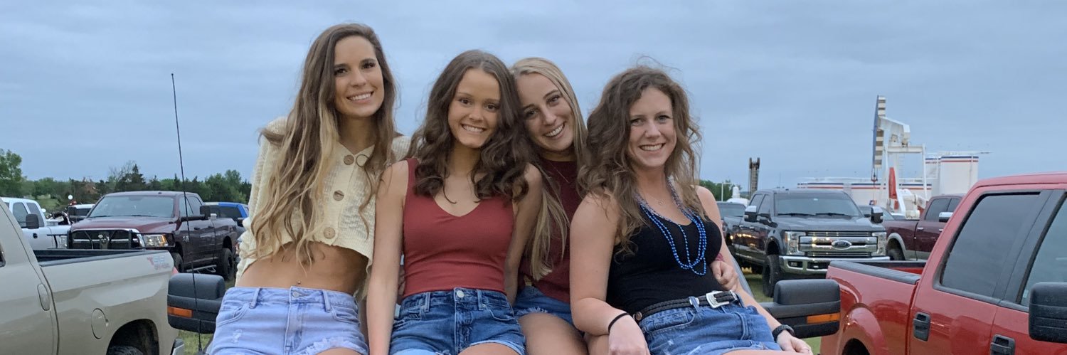 BrookeChesser's profile banner image