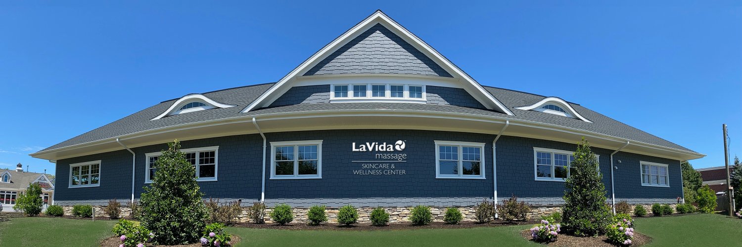 LaVidaSmithtown's profile banner image