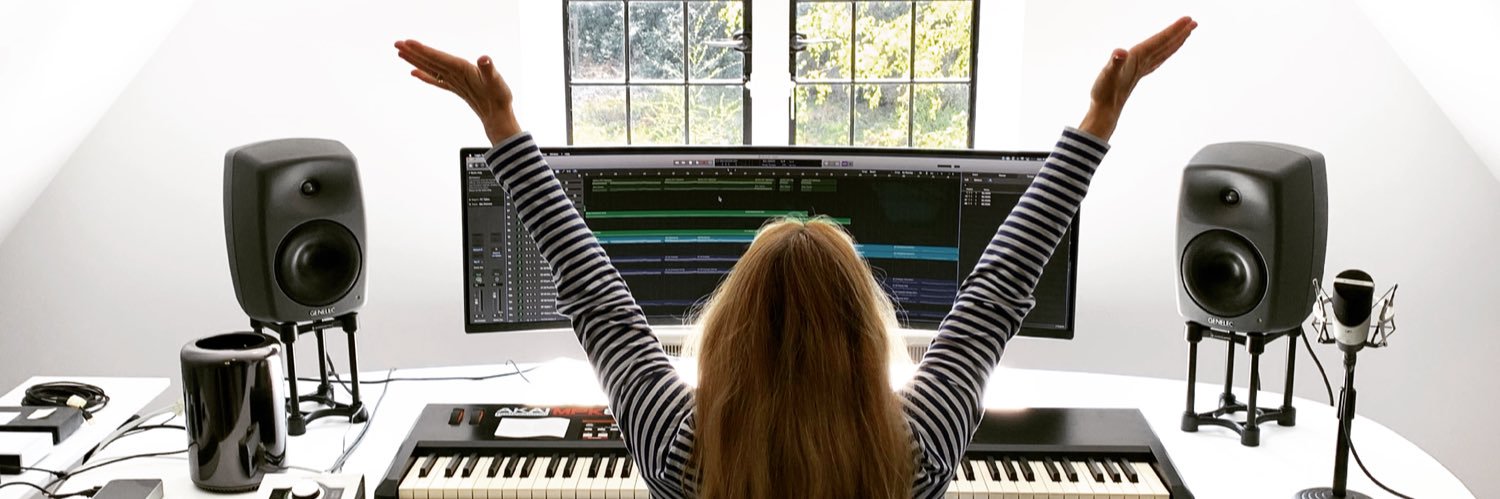 Marie-Anne Fischer banner