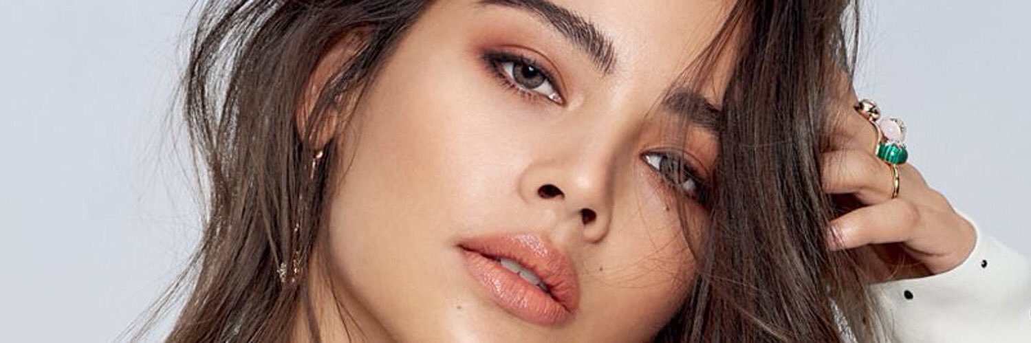 HelloKarenMae's profile banner image