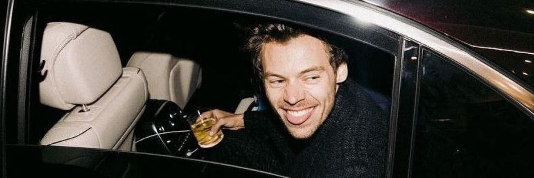 1loopster's profile banner image