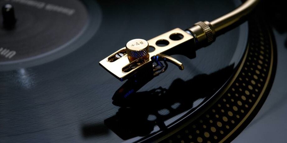 Luton Urban Radio banner