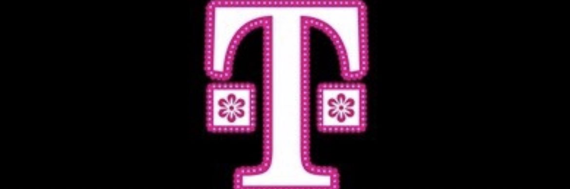 Reina Camacho 👑 banner