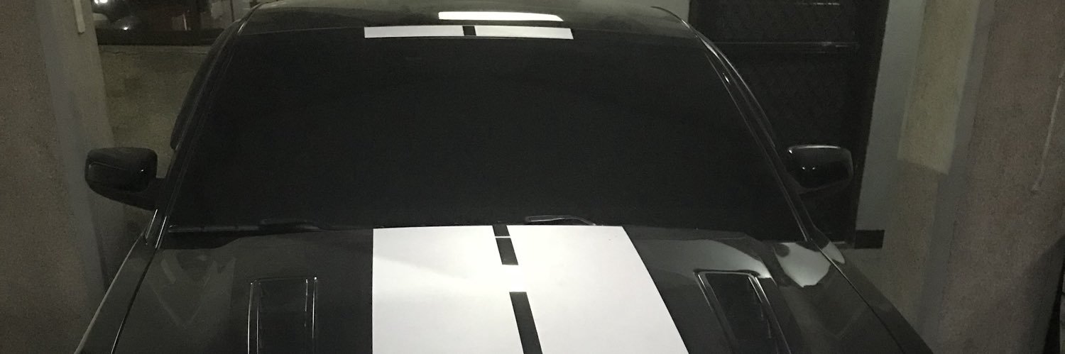 Alex Nuyles banner