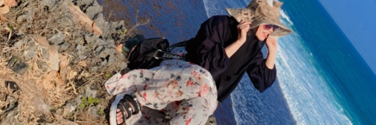 CheCheVaga's profile banner image