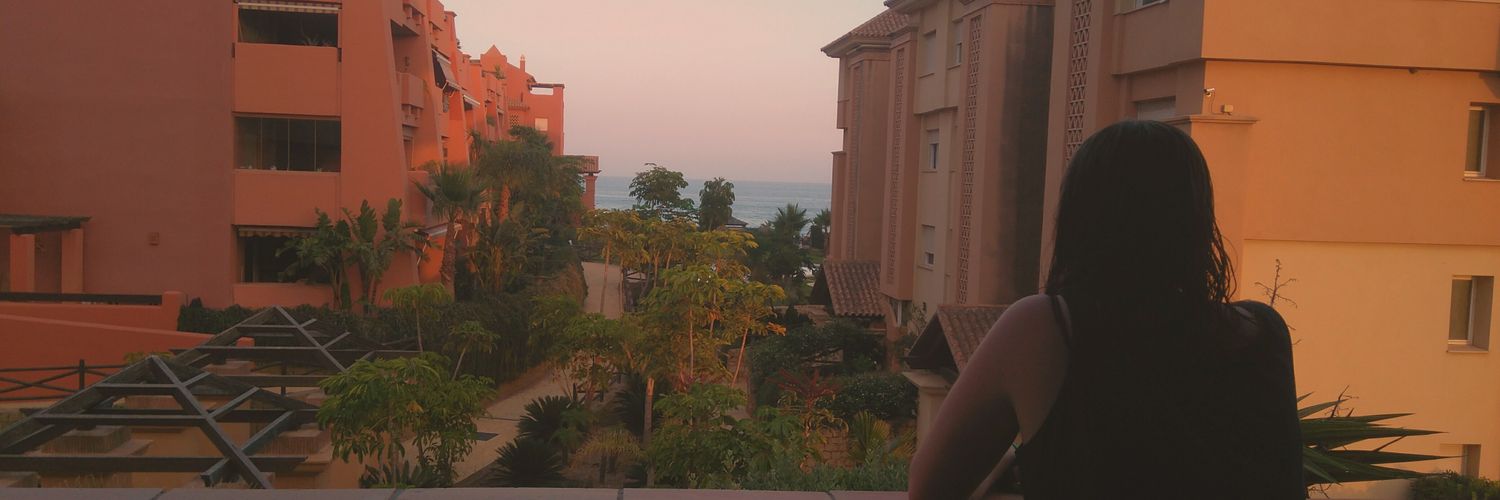 ElenaCrSo's profile banner image