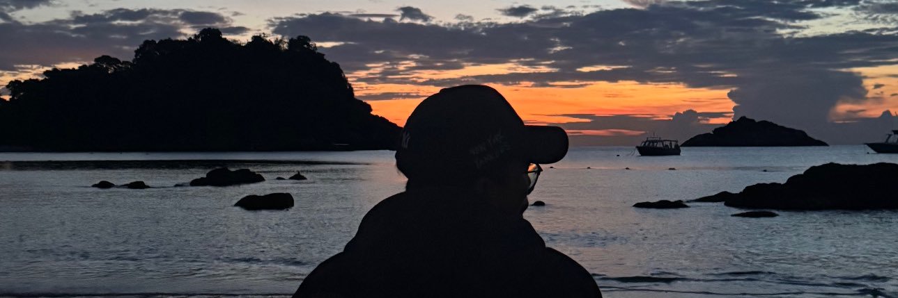 Emaro_98's profile banner image