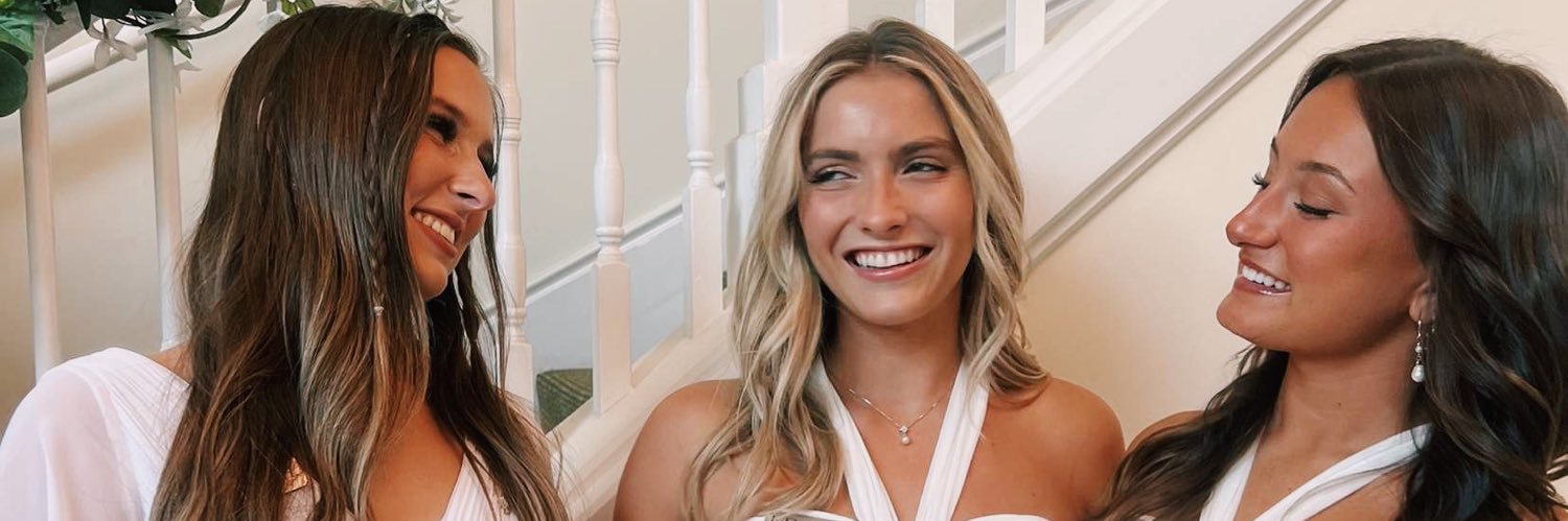 allison_hendry's profile banner image