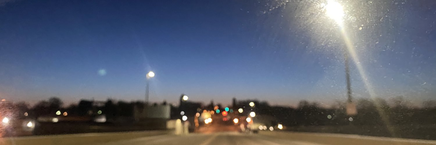 Willow🖤✨ banner