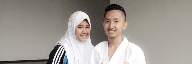 annisaa_icaaa's profile banner image