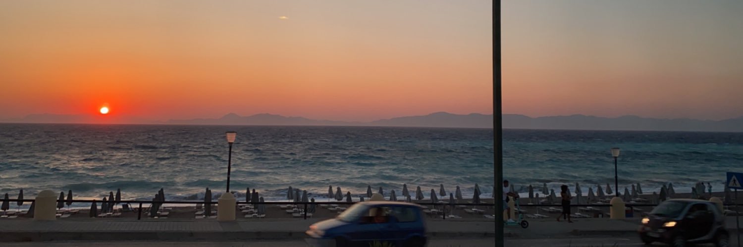 x150515's profile banner image