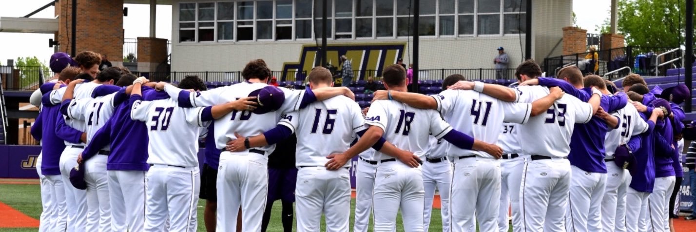 cbojmu's profile banner image