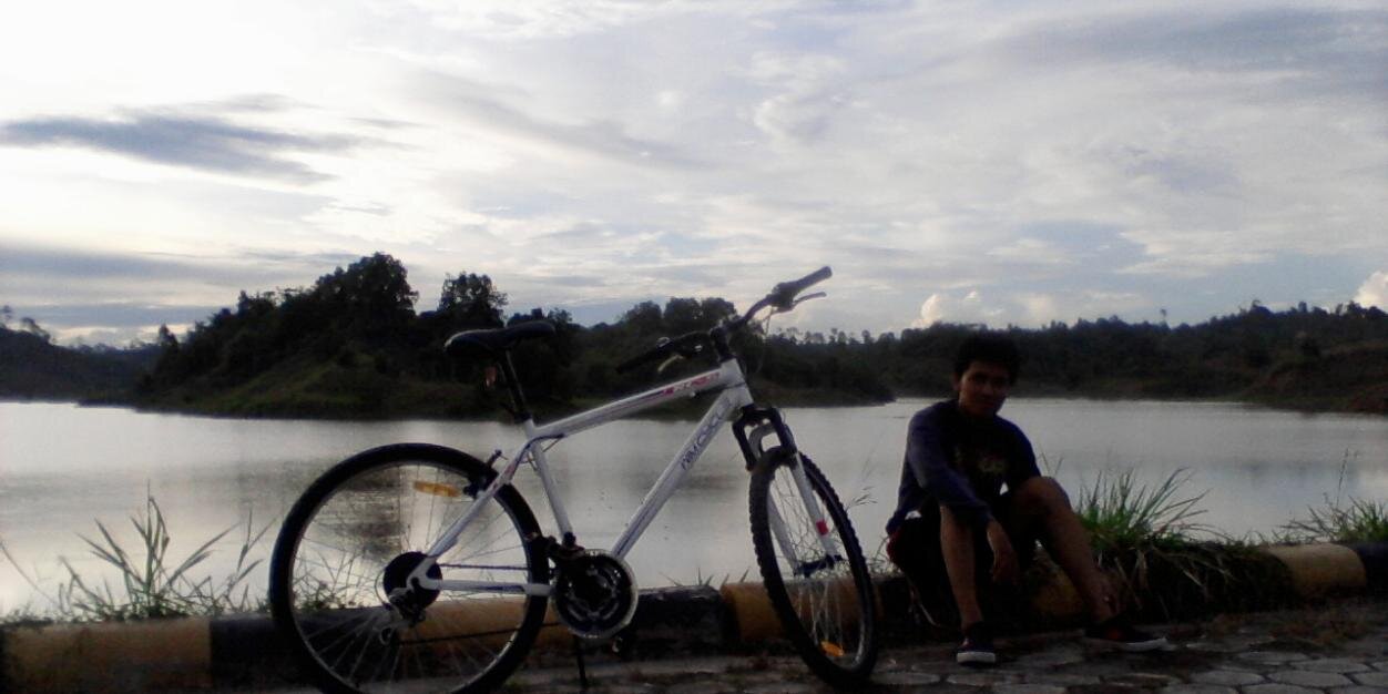 ryan_ozan's profile banner image