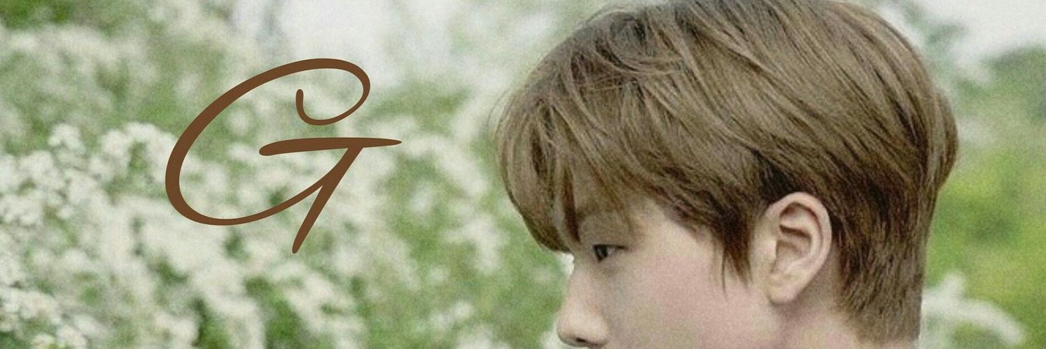 G banner
