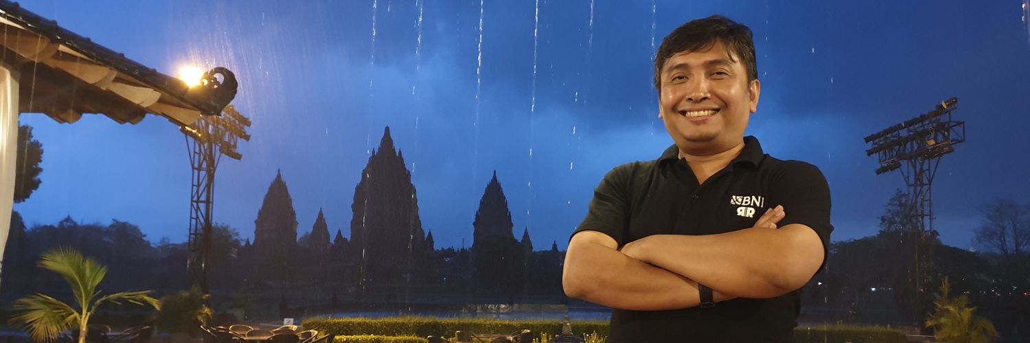 JuliusAritonang's profile banner image