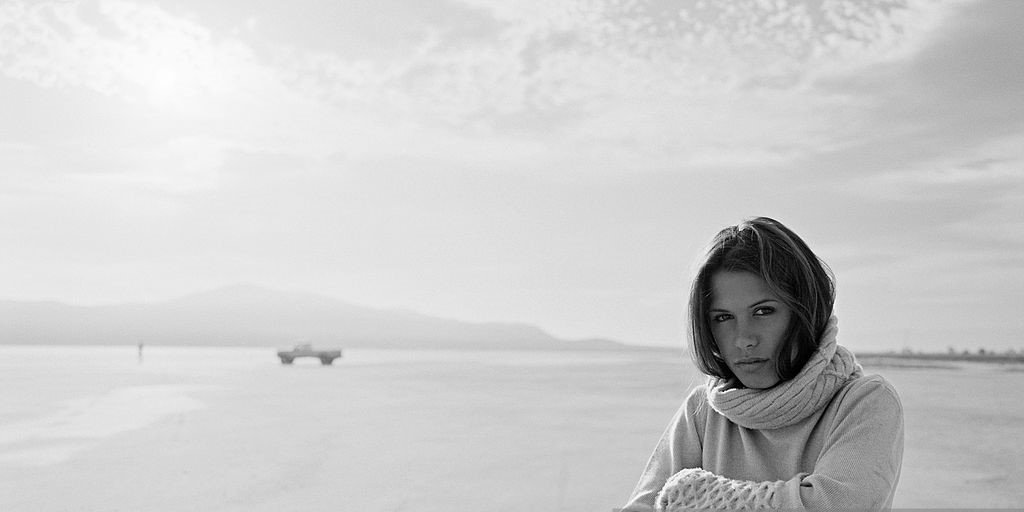 rhonamitralover's profile banner image