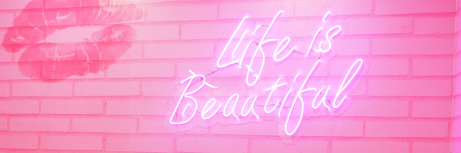 Annis_Oct's profile banner image
