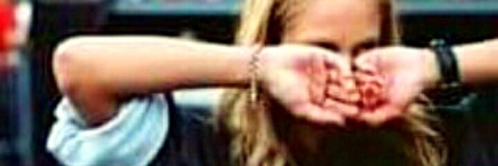 AdeRAfriyani's profile banner image